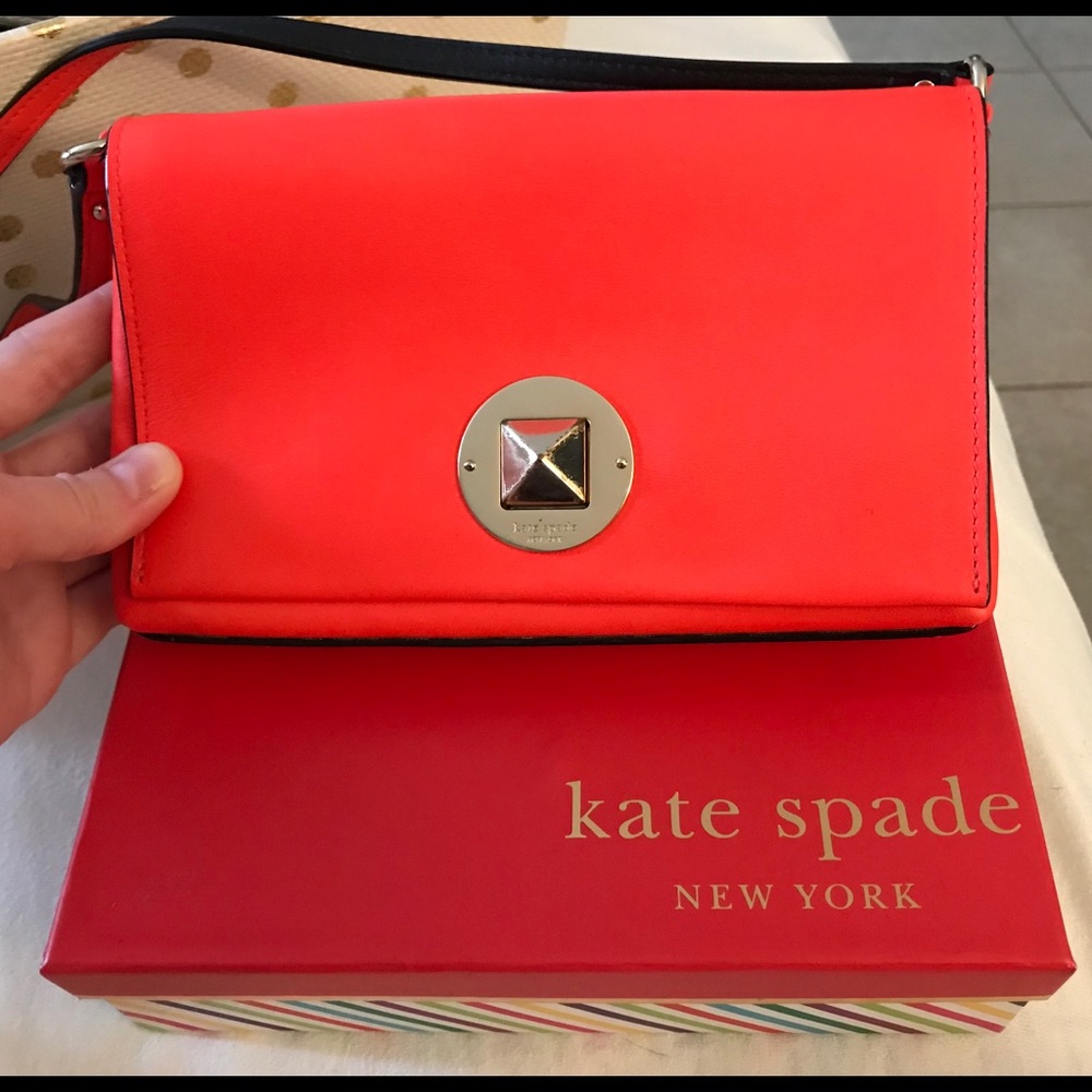Kate Spade Newbury Lane Sally Crossbody Orange